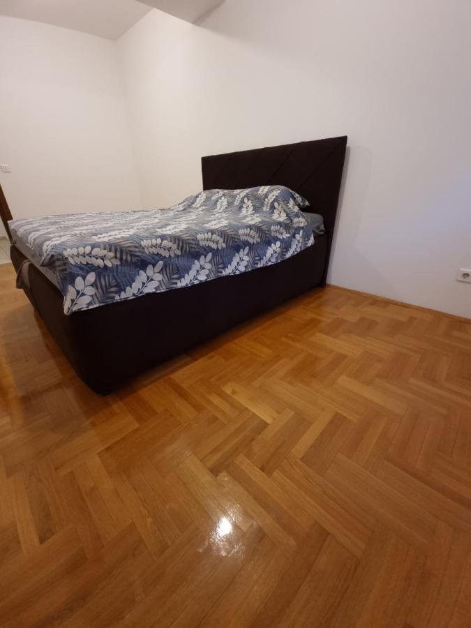 Big Apartment Podgorica Esterno foto